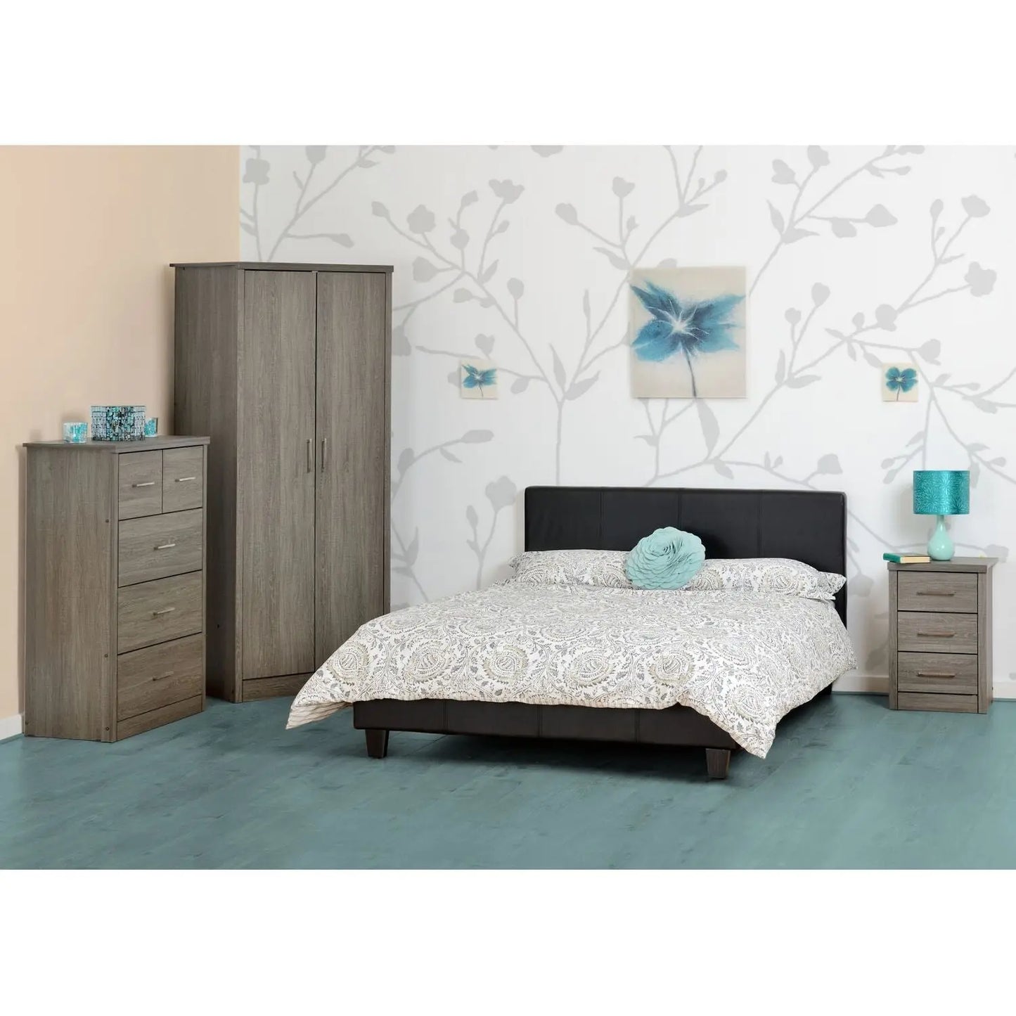 Prado 4'6" Bed Faux Leather My Store